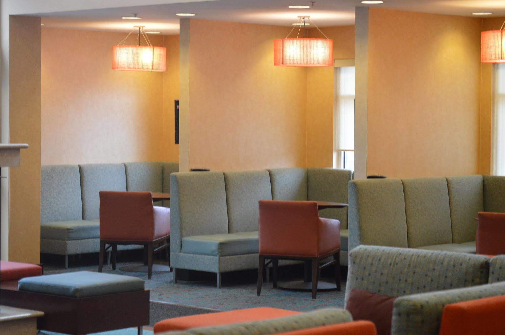 Residence Inn Pittsburgh Monroeville/Wilkins Township Exterior photo